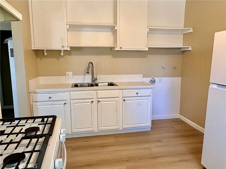 1232 S Gibbs St — Photo 4