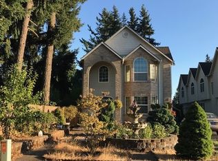 13948 SE Grant St, Portland, OR 97233