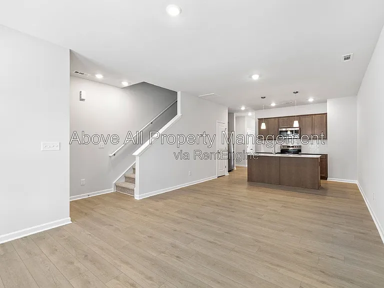 141 Blue Melody Ave — Photo 11