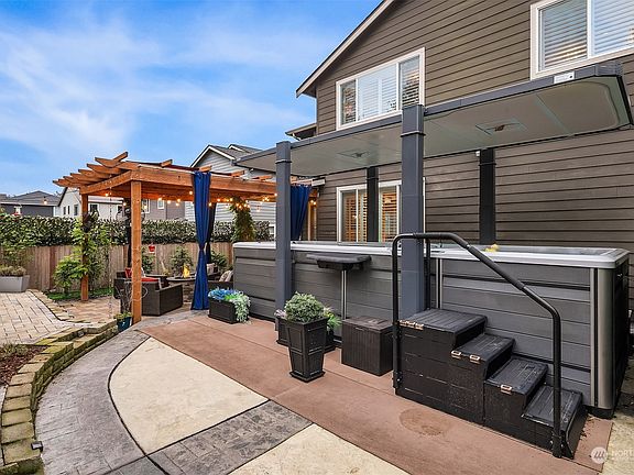 4th image of 28907 SE 155th Street