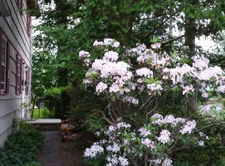 23 Rakoczy Ave, Fairfield, CT 06824