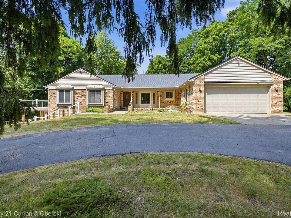 1st image of 35903 Howard Rd