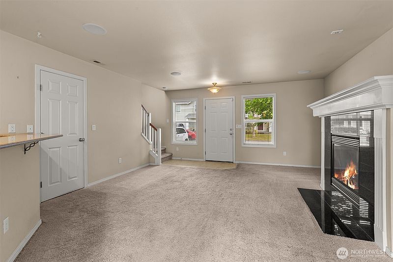 5th image of 21377 SE 297th Street