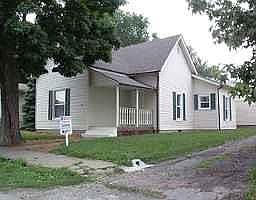 1st image of 810 E Tuttle Ave