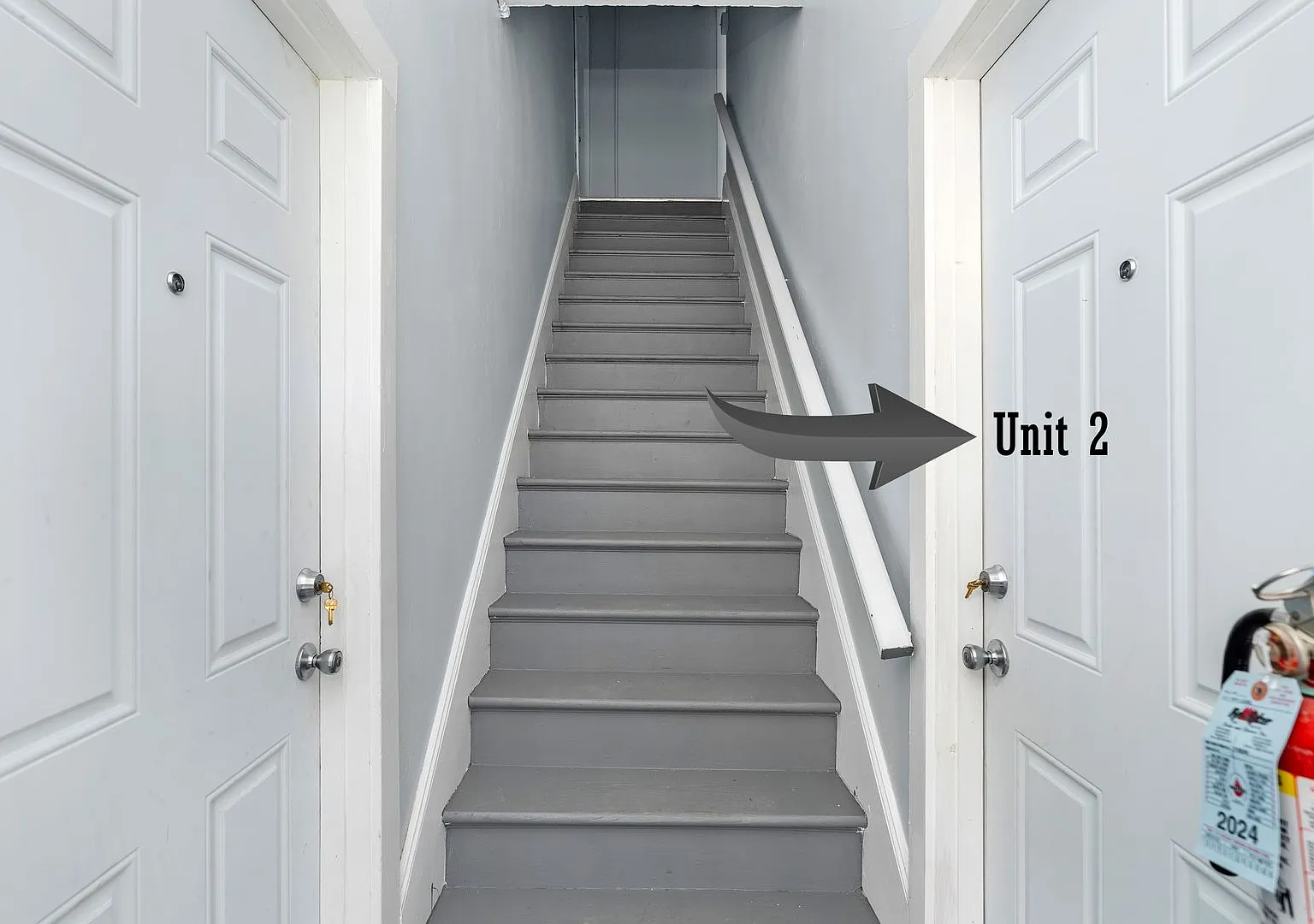 10 Lytle Street — Photo 4