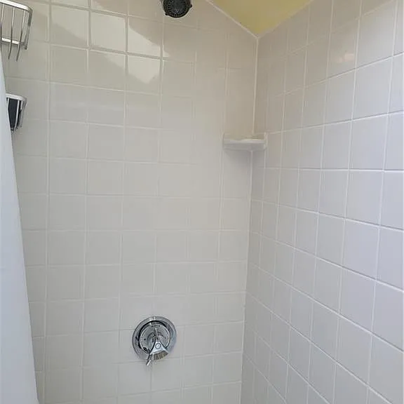 30 Kay St #5 — Photo 27