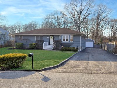 50 Oregon Avenue, Medford, NY, 11763