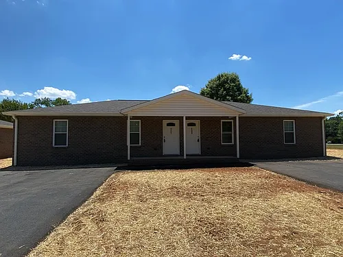 133 W Main Dr Photo 1