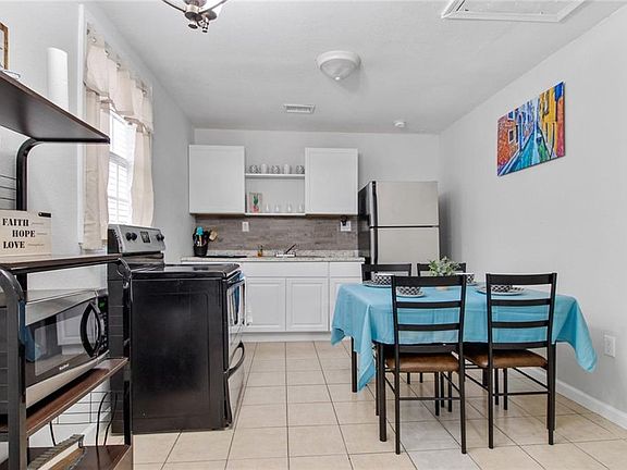4th image of 2219 Almonaster Ave