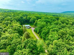 230 Rocky Mountain Dr, Grantsville, MD 21536