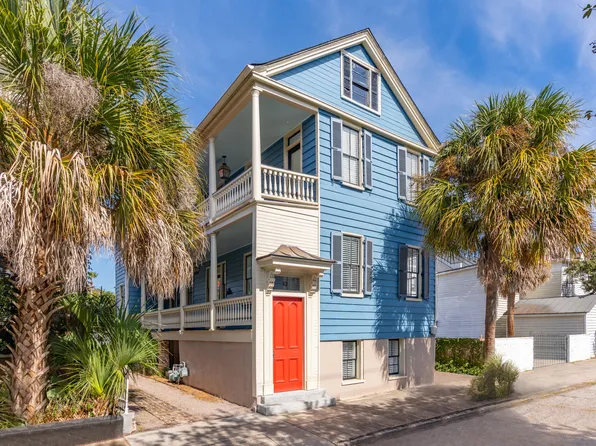 42 Vanderhorst St APT A, Charleston, SC 29403
