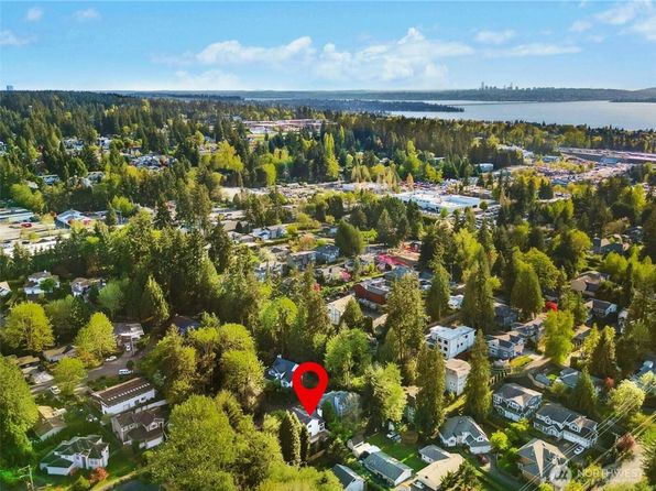 12712 NE 88th Lane, Kirkland, WA 98033