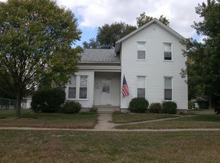 403 W Main St, Geneseo, IL 61254