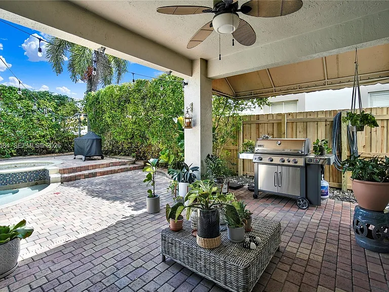 11921 SW 126th Ter — Photo 16