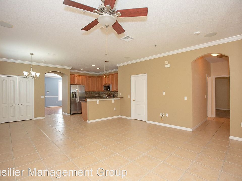 1st image of 10497 Eastpark Woods Dr