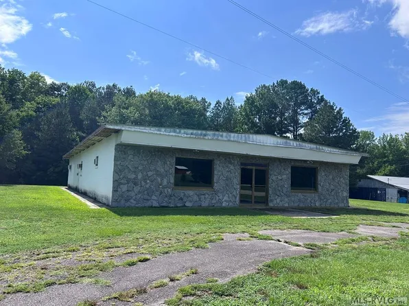 4829 Satterwhite Point Rd, Henderson, NC 27537