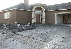1st image of 6919 Tillet