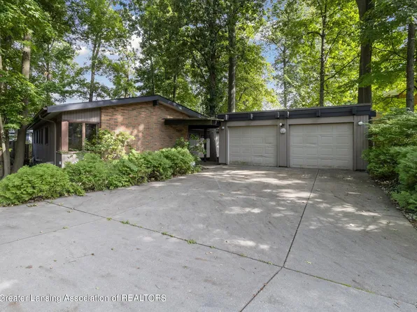 2801 Norwich Rd, Lansing, MI 48911