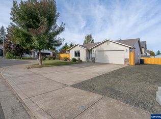 547 Ashley Ct, Jefferson, OR 97352