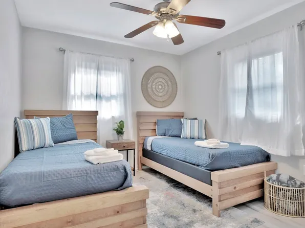 10664 Starkey Rd #Id1032242p, Seminole, FL 33777