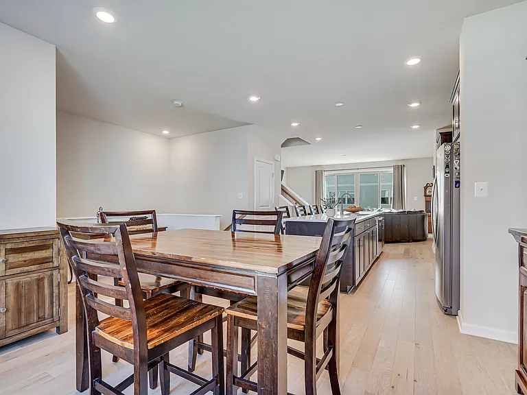 9536 Barnes Loop — Photo 11