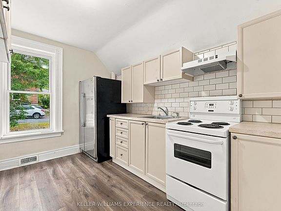 4th image of 154 5th St