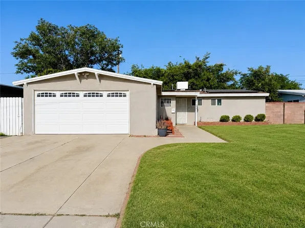 44020 3rd St E, Lancaster, CA 93535