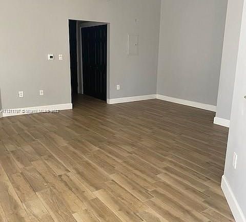 2nd image of 3001 NE 185th St APT 429
