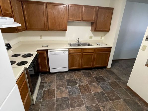 925 Page Dr S APT 106