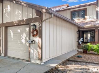 9 Whisperglen Ln #66, Springfield, IL 62704