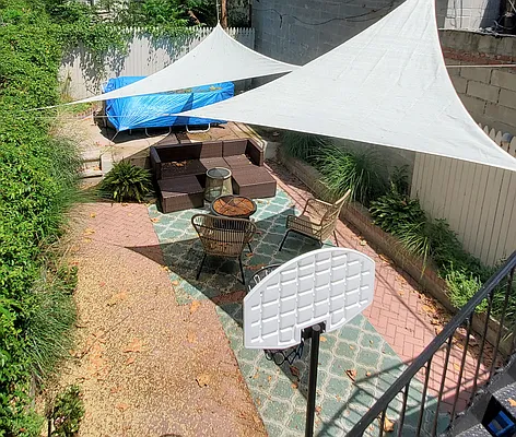 Rented by Amicourt LLC | media 34