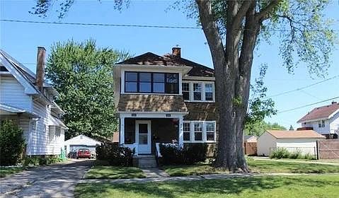 Front of duplex
