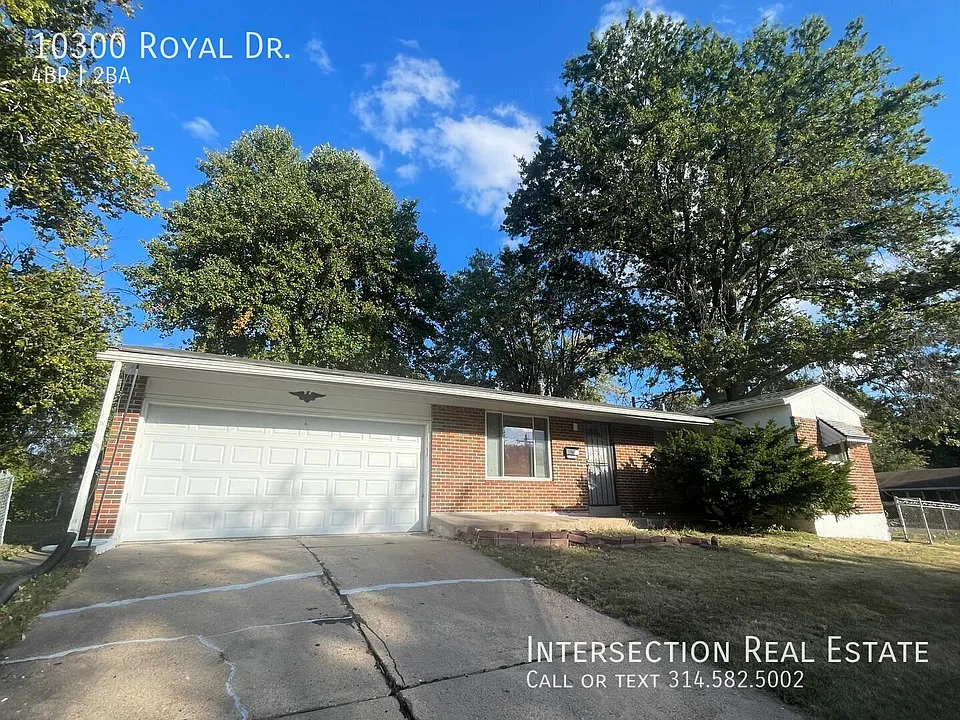 10300 Royal Dr