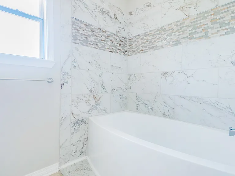 2104 Frontera St — Photo 30