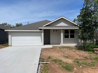 859 Pine Ln, Cottonwood Shores, TX 78657