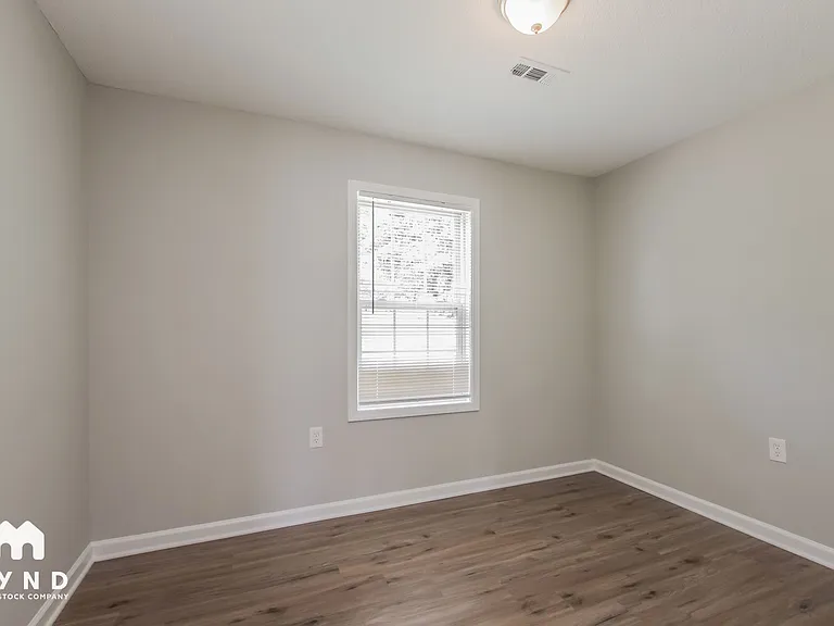 820 Clarence Jordan Ct — Photo 14