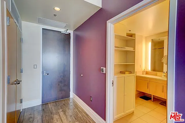 1100 S Hope St #1206 — Photo 21