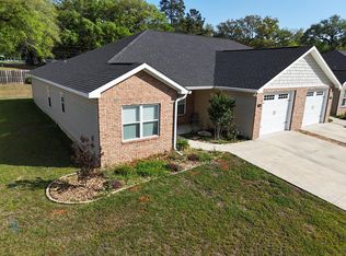 109 Kenley Ln, Thomasville, GA 31792