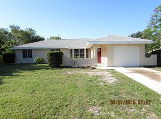 1095 24th St SW, Vero Beach, FL 32962