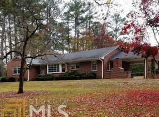 328 Crescent Rd, Griffin, GA 30224