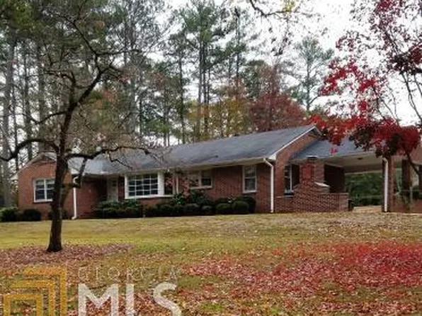 328 Crescent Rd, Griffin, GA 30224