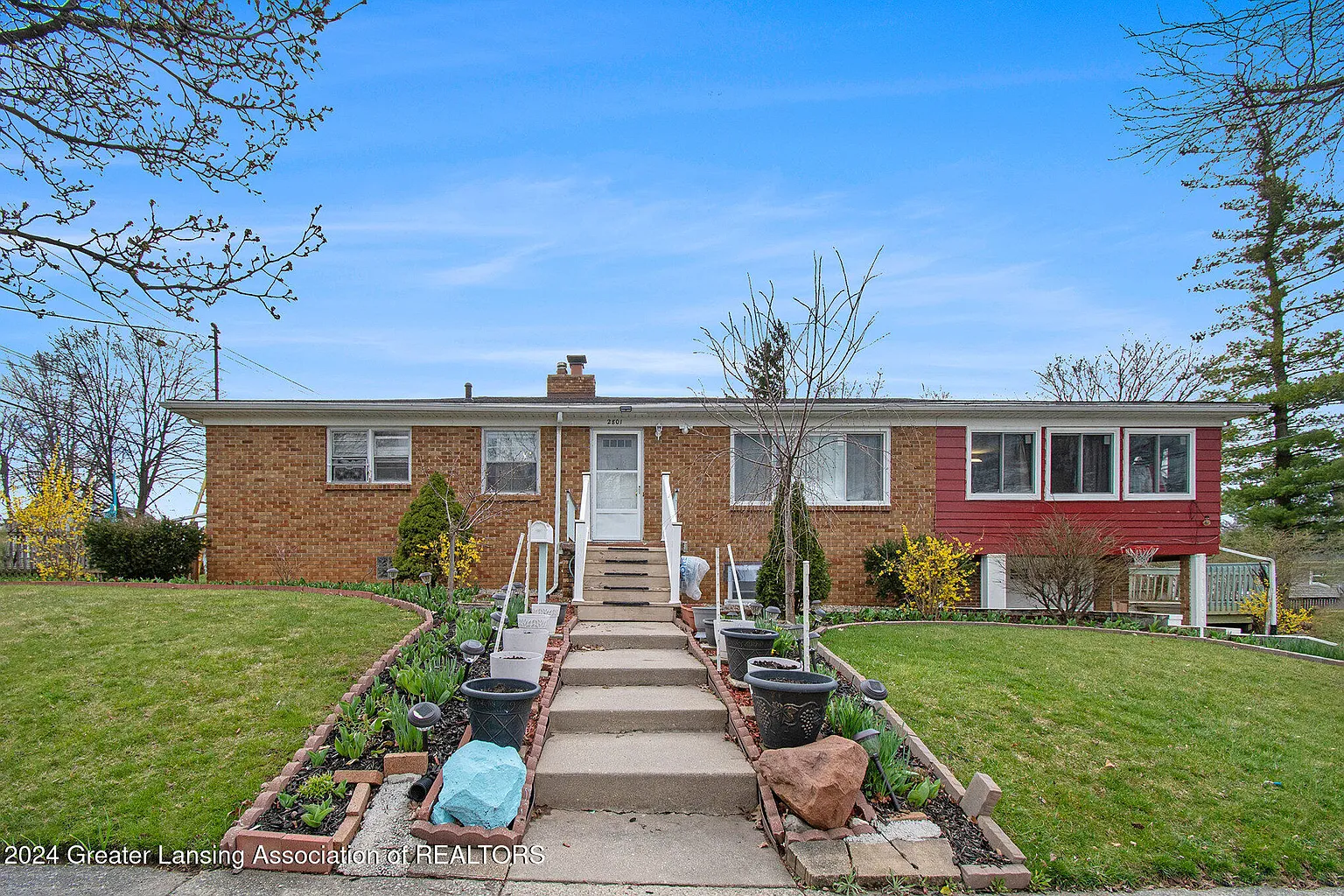 2801 Chatham Rd photo 1