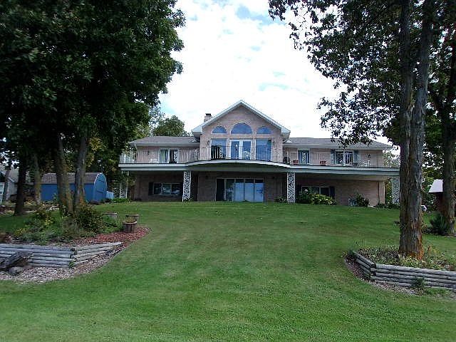 25204 Dusty Rose Ln, Unionville, MO 63565 | Zillow