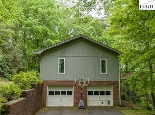 215 H Stanley Miller Rd, Deep Gap, NC 28618