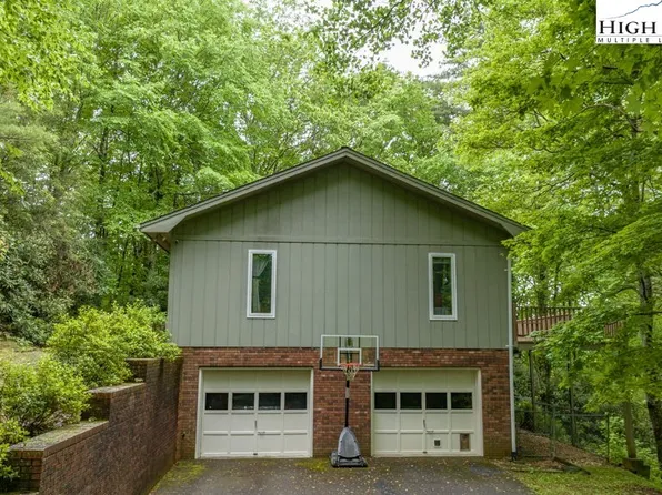 215 H Stanley Miller Road, Deep Gap, NC 28618