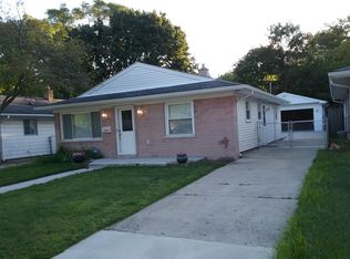 12099 Arcola St, Livonia, MI 48150