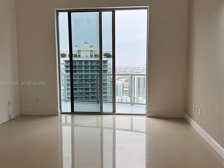 1060 Brickell Ave #4115 — Photo 6