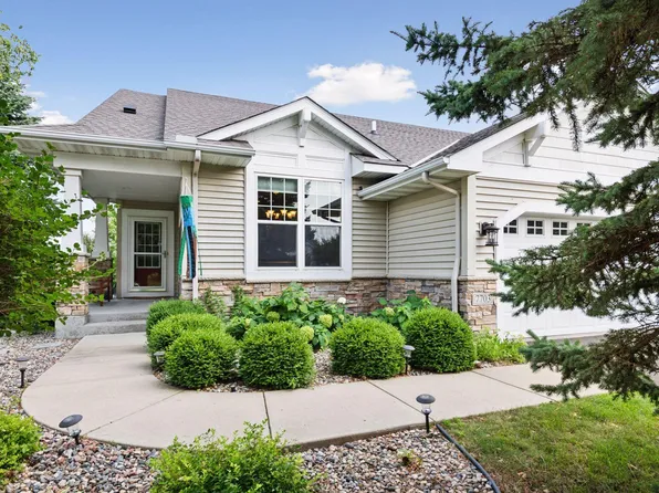7703 Vasserman Pl, Chanhassen, MN 55317