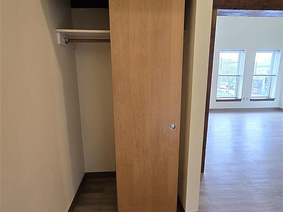 3rd image of 1133 Railroad Ave #315