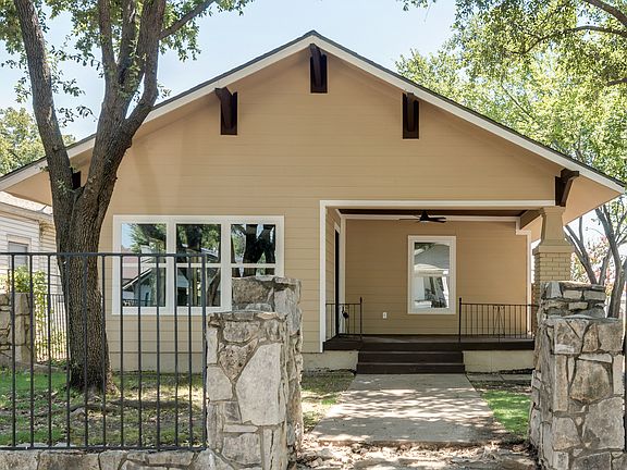 2nd image of 2945 May St